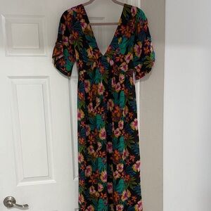 Hurley Floral V-Neck Maxi Dress
